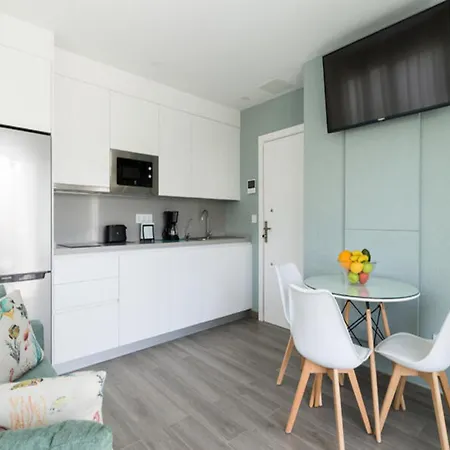 Spacious House In Telde Melenara