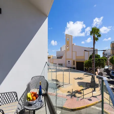 Spacious House In Telde * Melenara