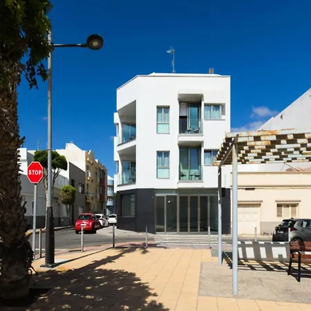 Spacious House In Telde