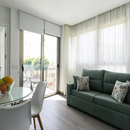 Spacious House In Telde Melenara